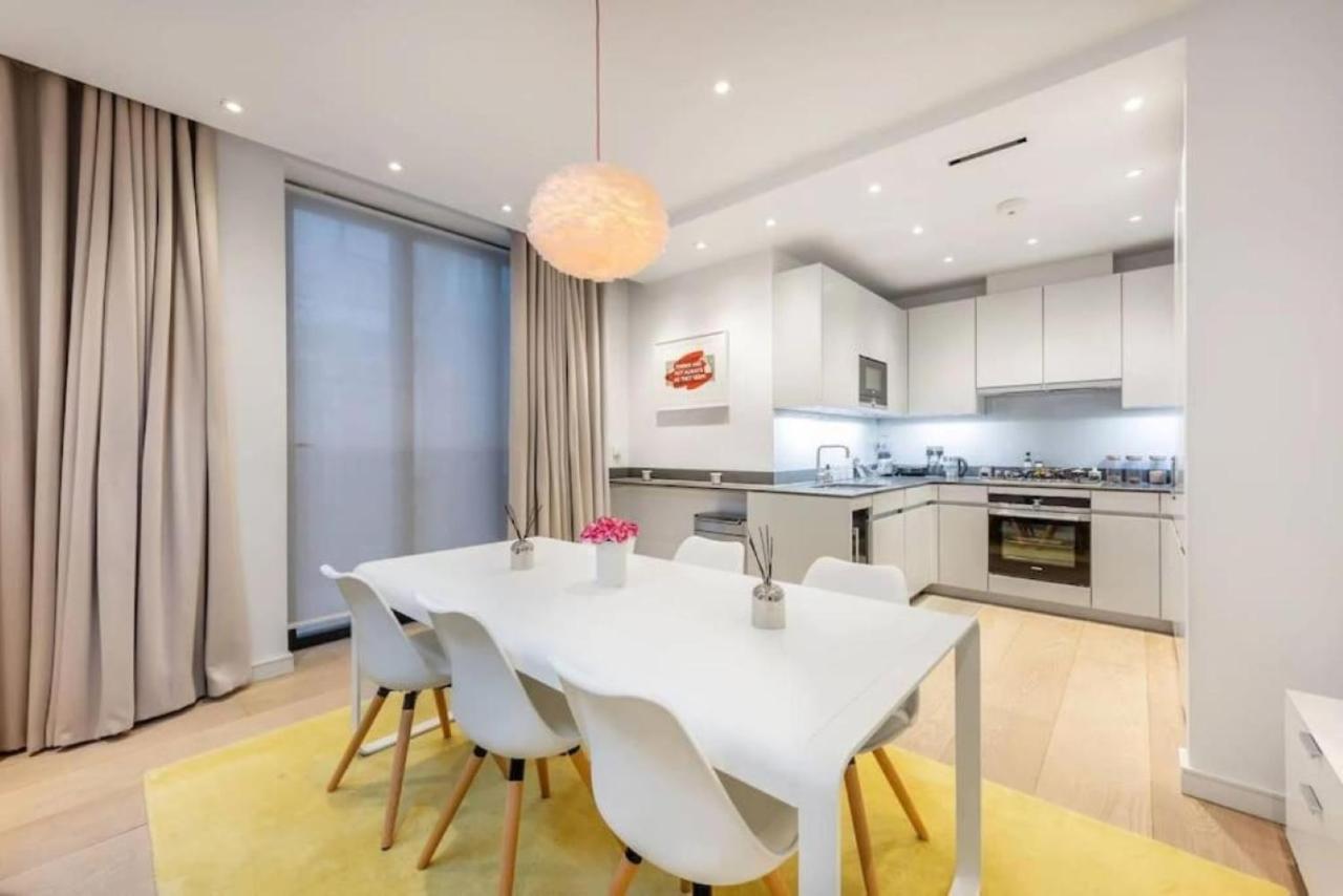 Posh 3 Bedroom Flat With Terrace And Indoor Fireplace In Mayfair, Near Hyde Park London Exterior photo